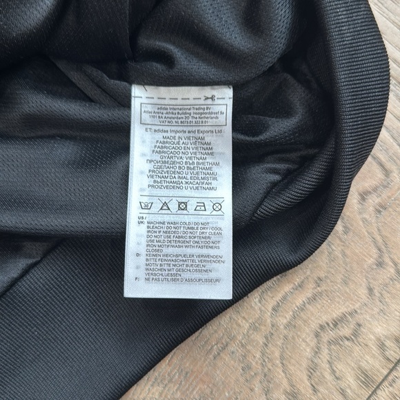 EUC Adidas MLS D.C. United Black Anthem Jacket Black/Red DP5020 Size Medium - Picture 8 of 9